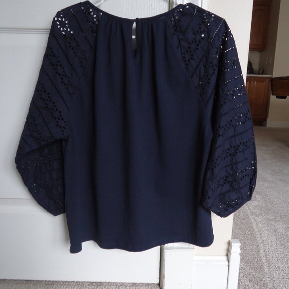 J Crew Top S Eyelet Sleeves - Picture 6 of 9
